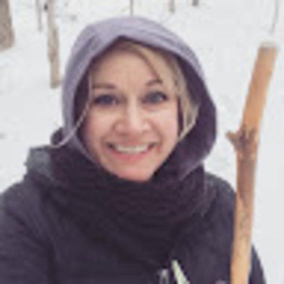 Meet your Posher, Tina - Picture 1 of 1